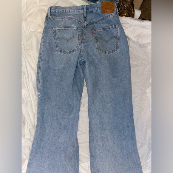 Levi’s 501 Denim Jeans - Picture 2 of 3